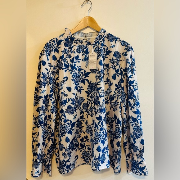 Floral Blue and White Women's Silky Blouse, XXL, NWT - Picture 3 of 6